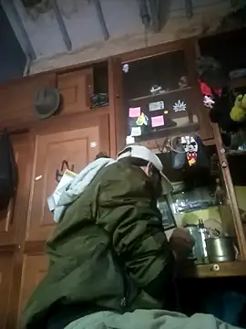 hairy mannn online show from March 4, 2026, 3:29 pm