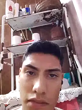 aispuro8505 online show from September 18, 2025, 6:59 am