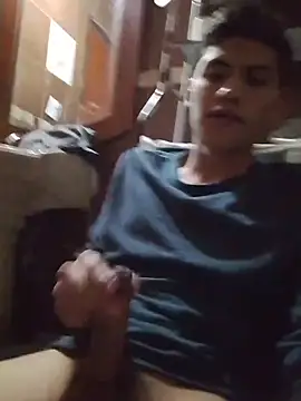 Snapshot of aispuro8505 chatting on February 12, 2026, 7:25 am aispuro8505 online show from February 12, 2026, 7:25 am