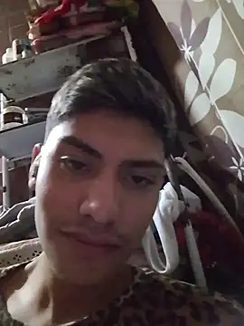 Snapshot of aispuro8505 chatting on March 3, 2026, 8:09 am aispuro8505 online show from March 3, 2026, 8:09 am