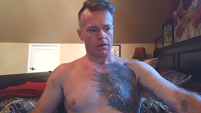 Snapshot of DILFiGuess11 chatting on June 18, 2026, 11:14 am DILFiGuess11 online show from June 18, 2026, 11:14 am