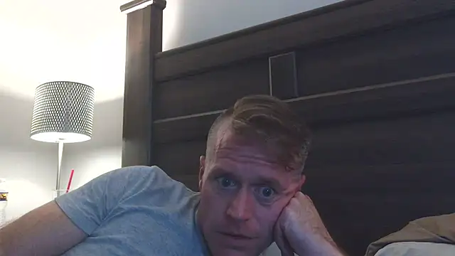 Snapshot of DILFiGuess11 chatting on July 3, 2026, 7:59 am DILFiGuess11 online show from July 3, 2026, 7:59 am