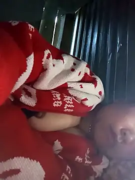 may-squirl online show from November 28, 2025, 11:40 pm