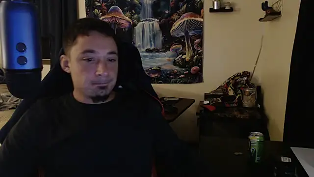 Snapshot of YoBlezz chatting on September 21, 2025, 5:20 am YoBlezz online show from September 21, 2025, 5:20 am