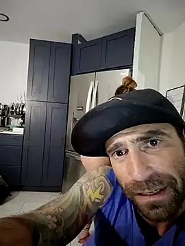 Snapshot of funren6996 chatting on November 1, 2025, 10:17 am funren6996 online show from November 1, 2025, 10:17 am