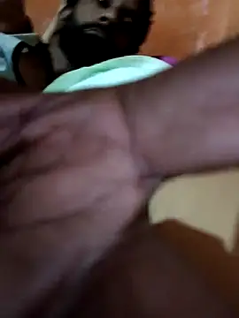 NIT-COUPLE online show from September 23, 2025, 7:28 pm