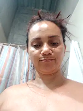 Amanda39 online show from April 9, 2026, 1:05 pm