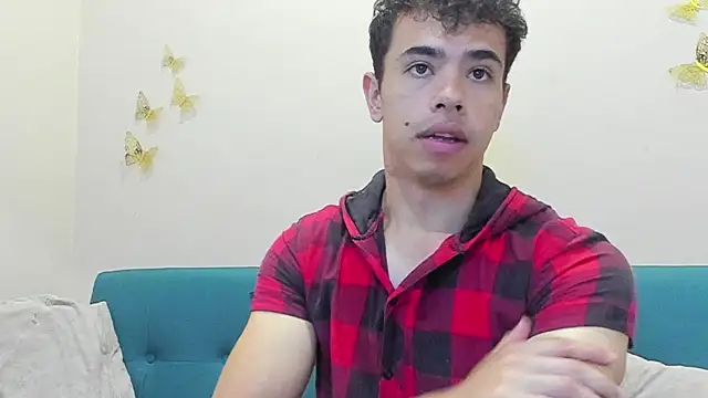 Muscle Scott online show from October 4, 2025, 12:03 pm