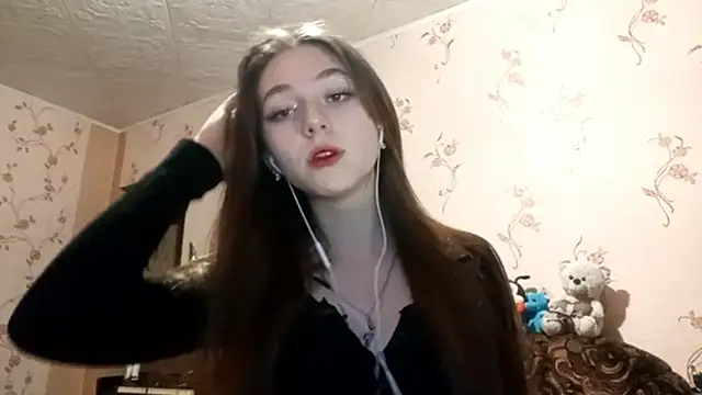 Sophiecuttie online show from September 28, 2025, 2:11 pm