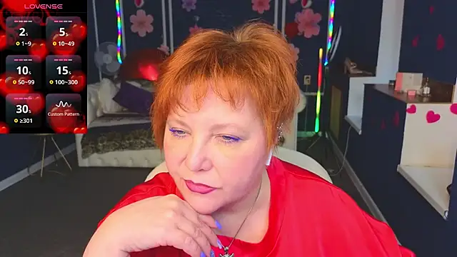 Kira Kenett online show from February 25, 2026, 9:08 am