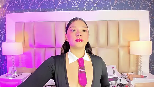 HatsaJones online show from March 5, 2026, 3:57 am