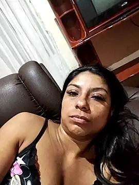 AnggelicaSwan21 online show from December 15, 2025, 1:32 am