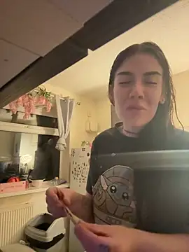 Snapshot of valentinalamont chatting on September 17, 2025, 10:00 pm valentinalamont online show from September 17, 2025, 10:00 pm