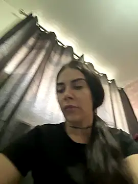 Snapshot of valentinalamont chatting on September 18, 2025, 5:15 pm valentinalamont online show from September 18, 2025, 5:15 pm