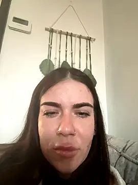 Snapshot of valentinalamont chatting on September 20, 2025, 7:09 am valentinalamont online show from September 20, 2025, 7:09 am