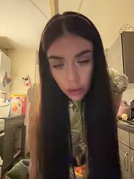 Snapshot of valentinalamont chatting on October 31, 2025, 10:22 pm valentinalamont online show from October 31, 2025, 10:22 pm