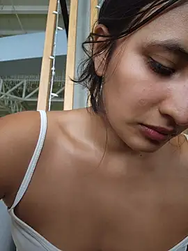 Rumy 2005 online show from December 19, 2025, 1:29 pm