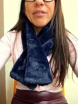 sexy7883 online show from February 9, 2026, 11:14 am