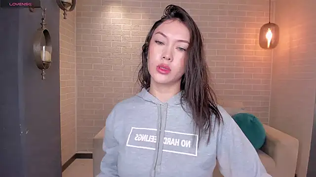 Snapshot of AnnaHoffman_ chatting on September 25, 2025, 12:20 pm AnnaHoffman  online show from September 25, 2025, 12:20 pm