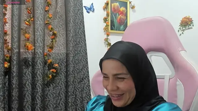 dalila kemur online show from April 16, 2026, 9:39 pm