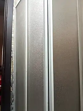 BeakedMezuza online show from December 1, 2025, 11:26 am