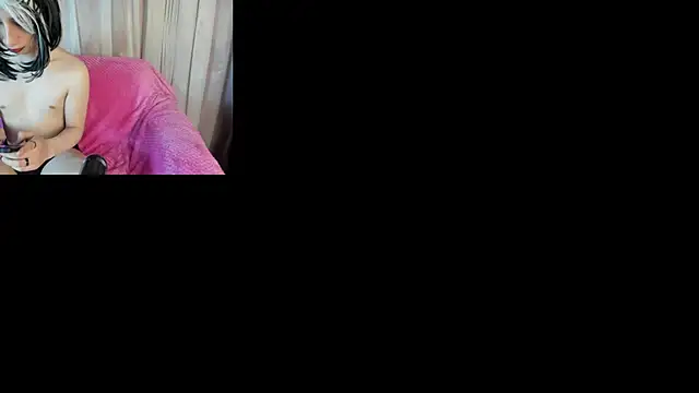 Snapshot of Charlottee_slave chatting on October 15, 2025, 3:06 am Charlottee slave online show from October 15, 2025, 3:06 am