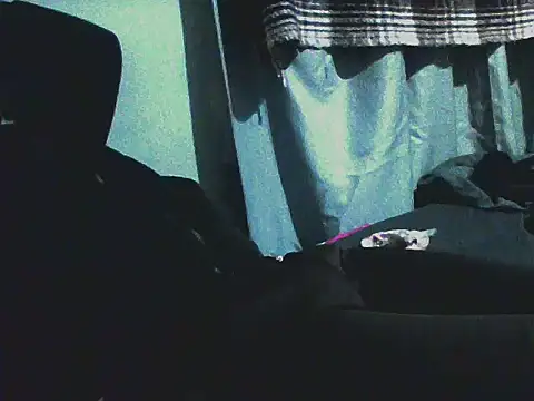 johnboones10 online show from February 2, 2026, 5:39 am