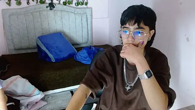 Britney thx online show from December 20, 2025, 4:08 am