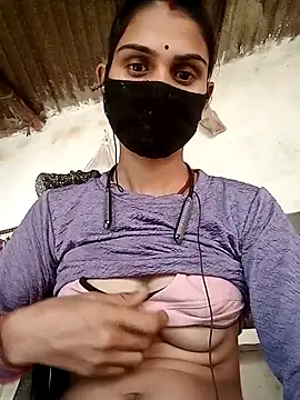 Nishaa ji online show from December 18, 2025, 9:37 am