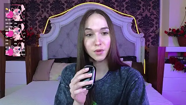 Angeel Kate online show from February 4, 2026, 12:00 pm