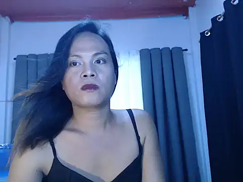 Snapshot of sexy_Bella09 chatting on October 24, 2025, 1:46 am sexy Bella09 online show from October 24, 2025, 1:46 am