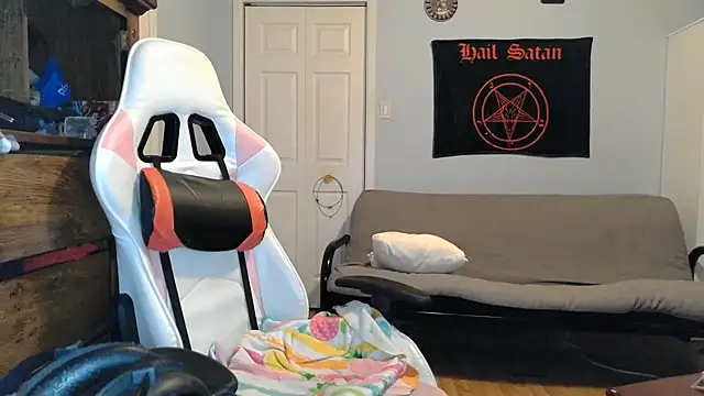 Ardokks online show from October 13, 2025, 2:33 am