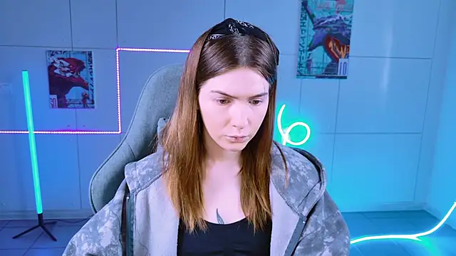 AliceCUNTach online show from September 11, 2025, 5:07 am