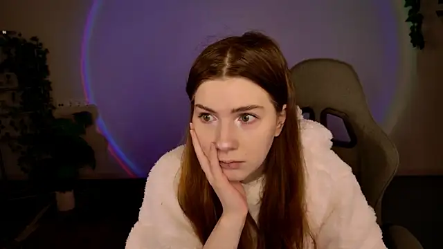 AliceCUNTach online show from December 21, 2025, 5:03 am