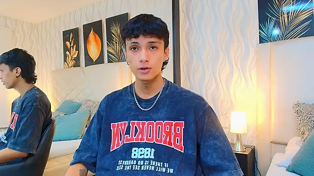 Lean Portman online show from April 3, 2026, 2:53 am