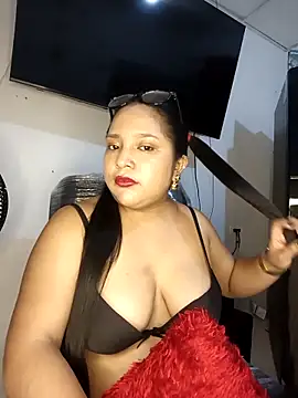 Angelly ricura online show from September 23, 2025, 3:42 am