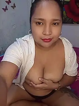 Angelly ricura online show from April 18, 2026, 5:22 am