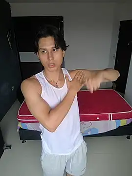 TeddyBear 07 online show from December 1, 2025, 12:21 pm