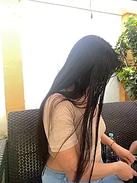 Adele Pinkk online show from September 25, 2025, 3:38 pm