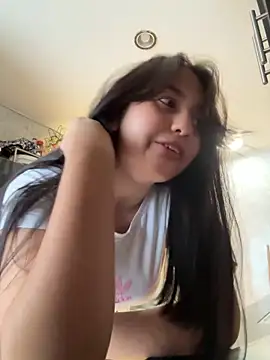 Snapshot of Angeldusttt chatting on September 17, 2025, 5:25 pm Angeldusttt online show from September 17, 2025, 5:25 pm