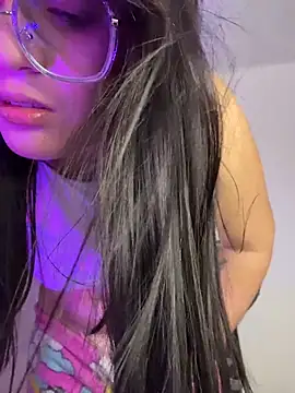 Snapshot of Angeldusttt chatting on October 6, 2025, 1:14 am Angeldusttt online show from October 6, 2025, 1:14 am