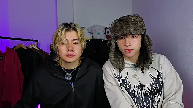 Vamps Lovers online show from September 12, 2025, 10:37 am