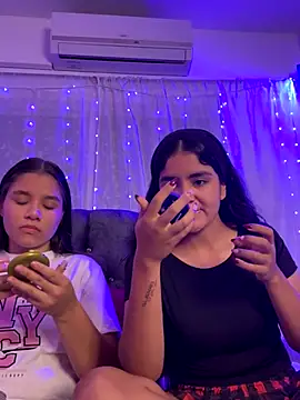 Ashley and Zoe online show from September 9, 2025, 12:43 am