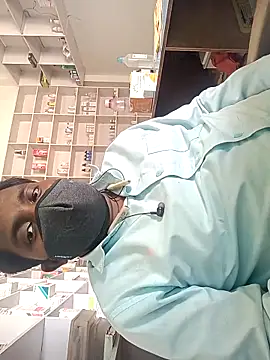 Snapshot of blackdick44 chatting on September 15, 2025, 7:30 am blackdick44 online show from September 15, 2025, 7:30 am