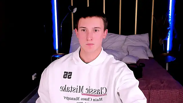 Snapshot of David__Diamond chatting on October 6, 2025, 4:04 pm David Diamond online show from October 6, 2025, 4:04 pm