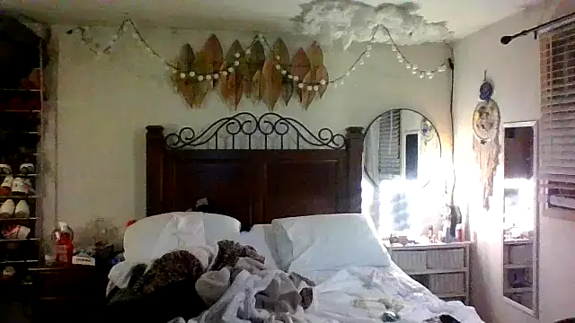 Electra Slash online show from February 22, 2026, 12:36 pm