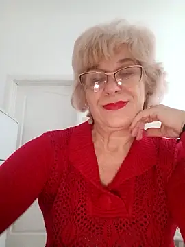 52MiaLove02 online show from November 7, 2025, 5:40 am