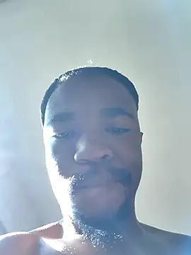 Snapshot of Cianda24 chatting on February 9, 2026, 5:11 am Cianda24 online show from February 9, 2026, 5:11 am