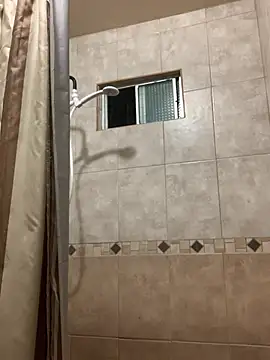 pitudo1313wuero online show from February 9, 2026, 5:00 am