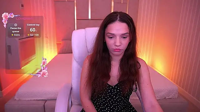 MirielleNymph online show from November 2, 2025, 1:57 pm